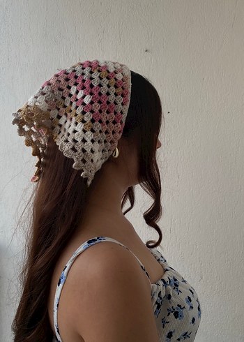 Beden Pastel Renkli Dantel Detaylı Örgü Bandana