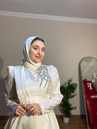 Tesettür beyaz abiye /nikah abiyesi