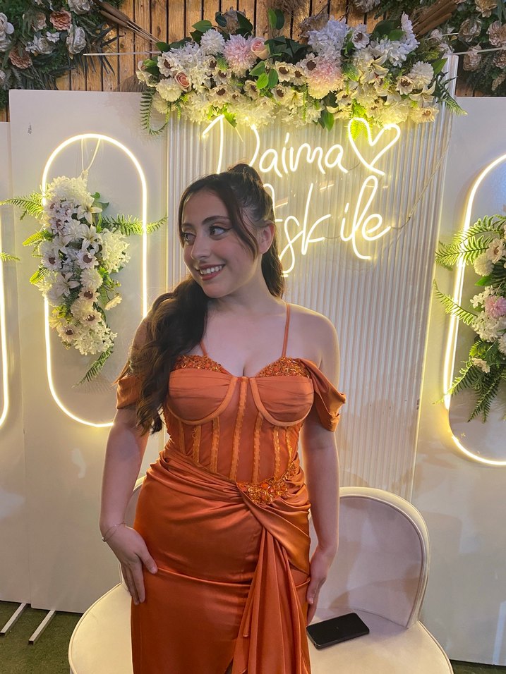 Parlak Turuncu Straplez Uzun Drapeli Abiye - Görsel 3