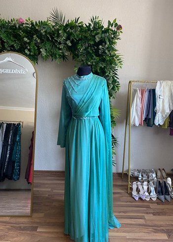 Uzun Turkuaz Drapeli Abiye Elbise tesettür - Görsel 4