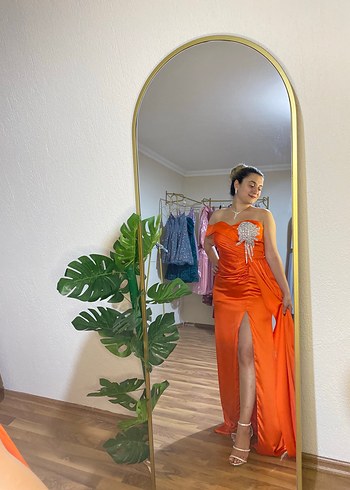 Straplez Parlak Turuncu Uzun Kadın Abiye - Görsel 2