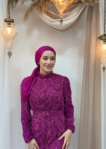 Mor Drapeli Uzun Abiye Elbise 
Tesettür - Görsel 3