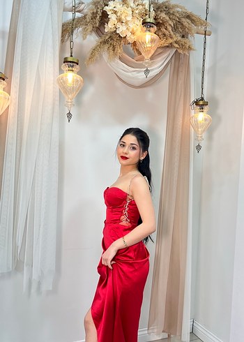 Parlak Kırmızı Uzun Drapeli Gece Elbisesi abiye - Görsel 6