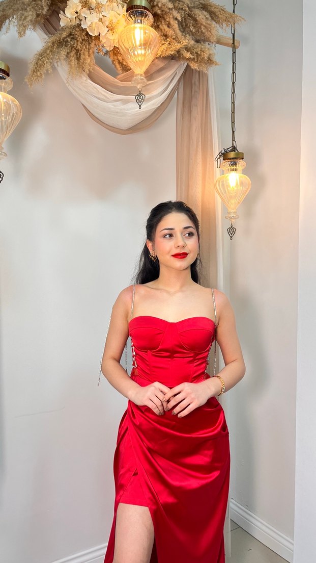 Parlak Kırmızı Uzun Drapeli Gece Elbisesi abiye - Görsel 2