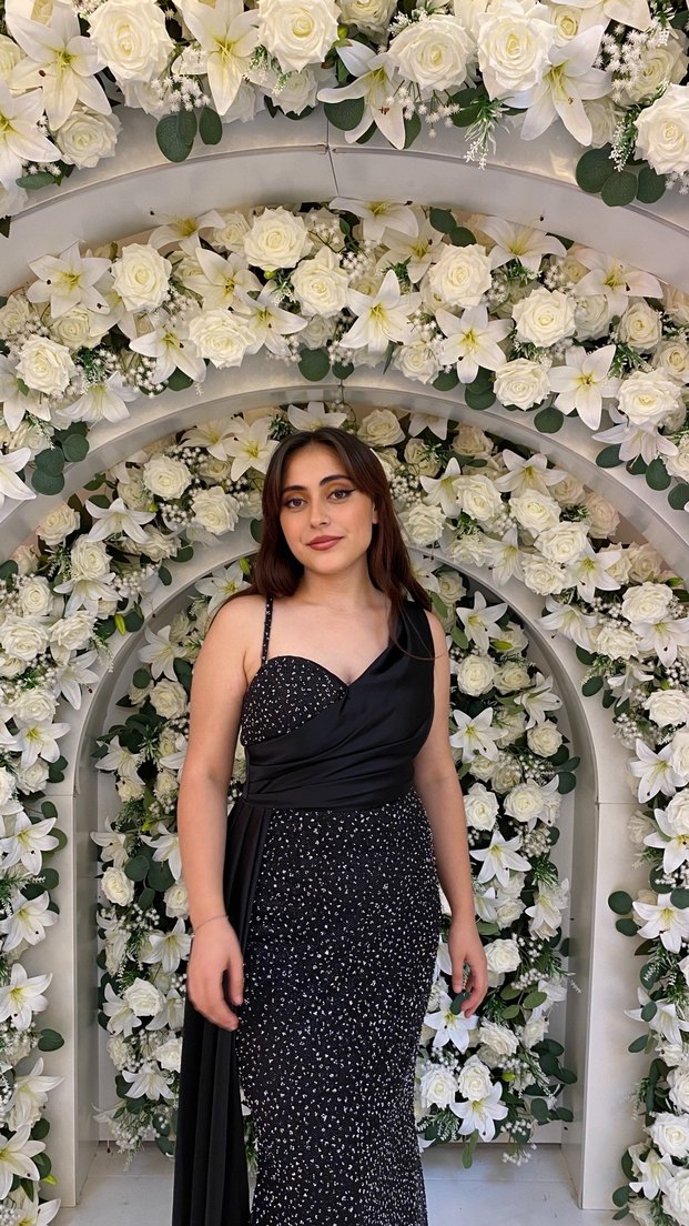 Siyah Çiçek Desenli Uzun Abiye Elbise - Görsel 2