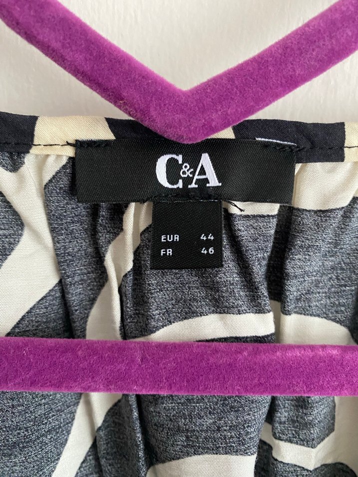 Kadın Zebra Desenli Midi V Yaka Tunik - Görsel 2