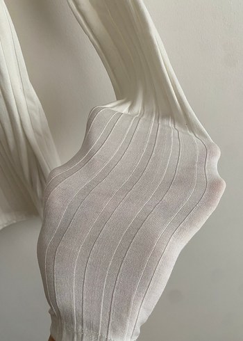 Beyaz Kadın Piliseli Yarım Boğazlı Triko - Görsel 2