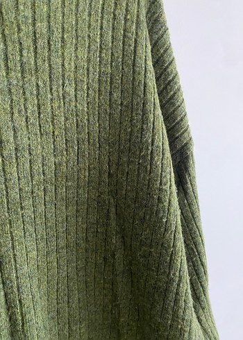 Yeşil Boğazlı Salaş Triko Kazak - Görsel 2