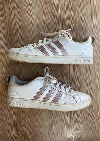 Adidas 40