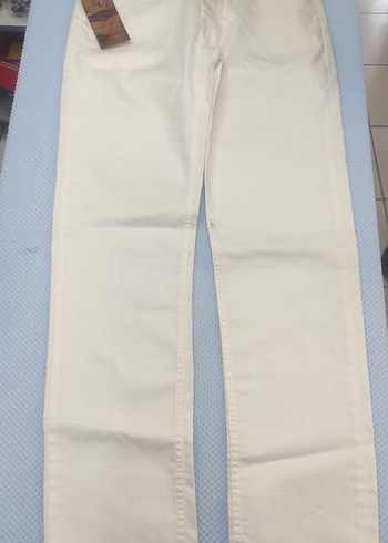 Beyaz Regular Fit Pamuklu Erkek Pantolon