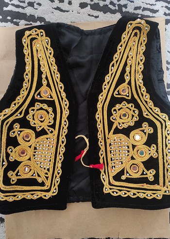 Erkek Nakışlı Boncuklu Yelek ve Şapka Takımı - Görsel 2