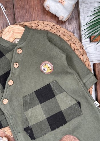 Düğmeli Kareli Erkek Bebek Tulum - Görsel 5