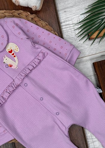 Mor Nakışlı Düğmeli Bebek Kız Tulum - Görsel 6