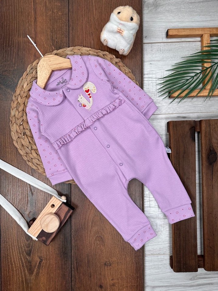 Mor Nakışlı Düğmeli Bebek Kız Tulum - Görsel 5