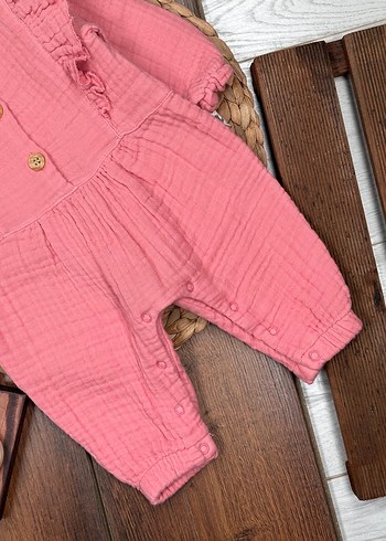 Düğmeli Pembe Bebek Kız Tulum - Görsel 4