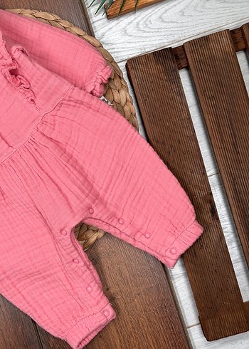 Düğmeli Pembe Bebek Kız Tulum - Görsel 3