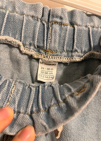 Kadın Mavi Kemerli Mini Denim Şort - Görsel 3