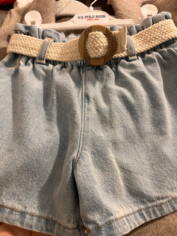 Kadın Mavi Kemerli Mini Denim Şort - Görsel 5