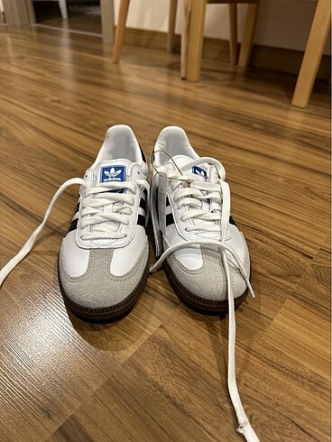 Adidas 2 ayakkabı