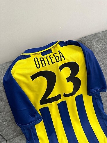 m Beden sarı Renk Fenerbahçe 2002 Ariel Ortega Forması