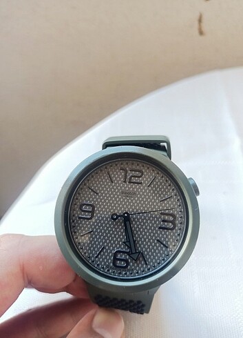 SWATCH ERKEK KOL SAATİ