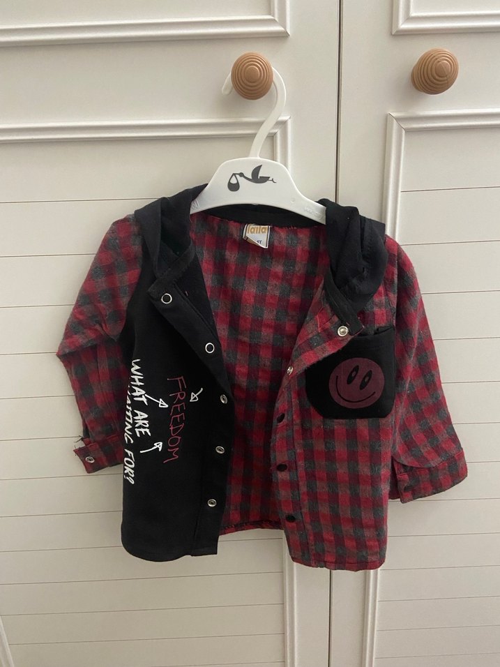 12 ay çocuk gömlekleri hepsi temiz iyi 1 kere giyilmeyen var - Görsel 3