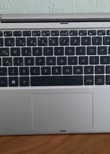 ASUS Laptop - Görsel 6