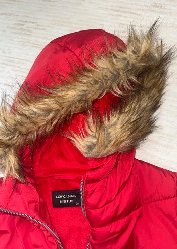 Kürklü Kapüşonlu Kırmızı Kadın Kışlık Mont - Görsel 3