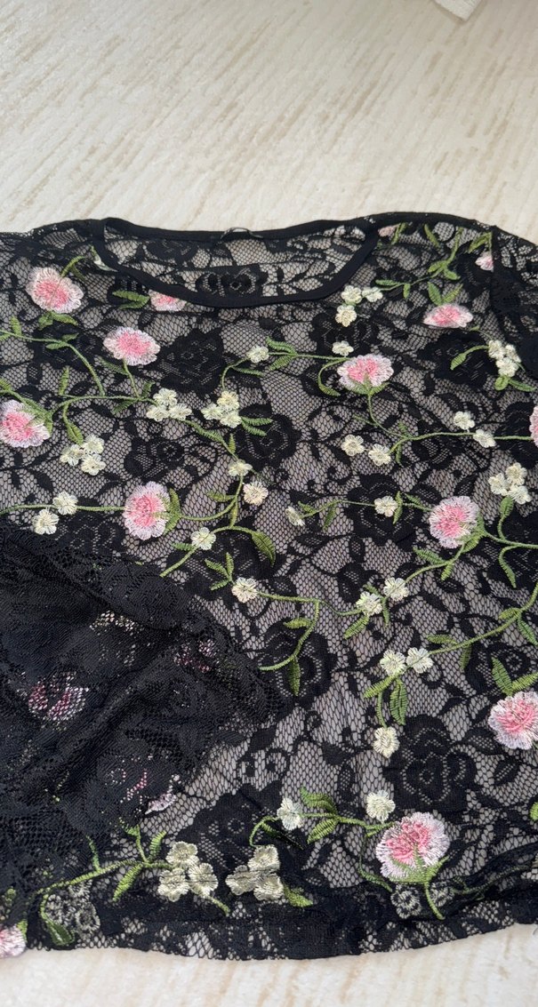 Nakışlı Dantel Detaylı Kız bluz - Görsel 2