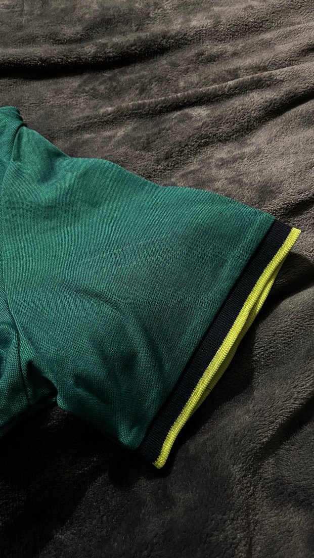 Düğmeli Yeşil Polo Yaka Erkek polo yaka - Görsel 3