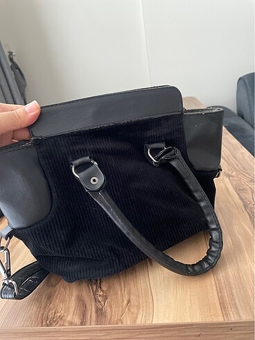 LC Waikiki Kadife çanta