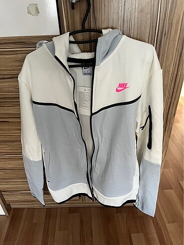 nike tech fleece