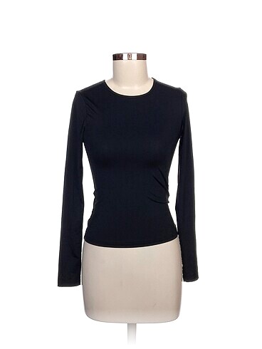 Stradivarius Bluz %70 İndirimli.