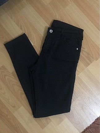 Siyah pantolon