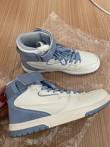 Zara Zara Sneaker