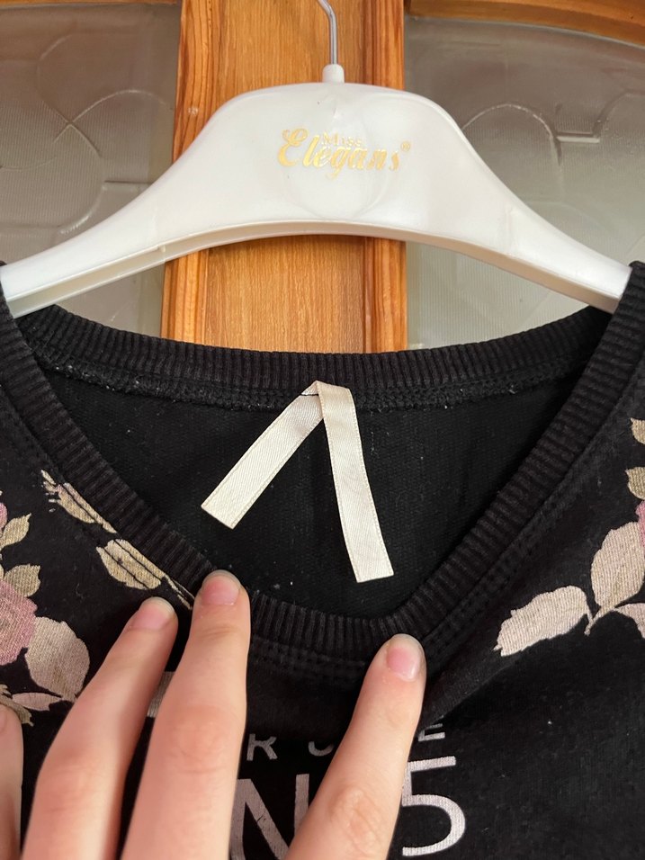 Kız Çocuk Siyah Baskılı Uzun Kollu Sweatshirt - Görsel 3