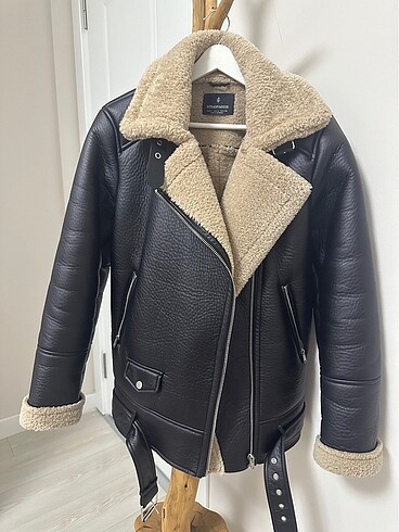 Stradivarius Mont/ kaban