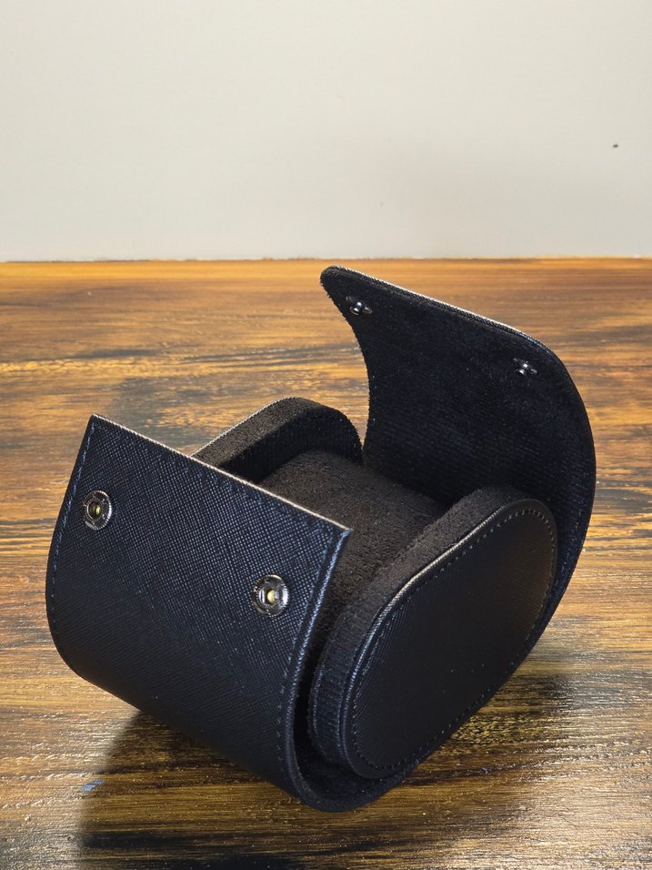 Watchroll Siyah Desenli Deri Saat ve Takı Çantası - Saat Kutusu - Görsel 2