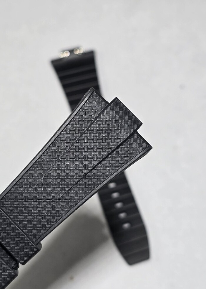 TİSSOT PRX KORDON SİLİKON SİYAH - Görsel 3