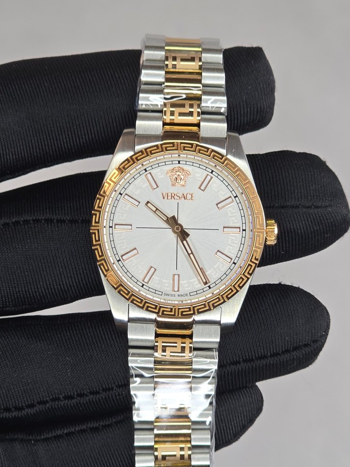 Versace Kadın Modern Klasik Kol Saati - Görsel 2
