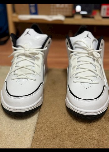 45 Beden beyaz Renk Nike Jordan Courtside23 Ayakkabi