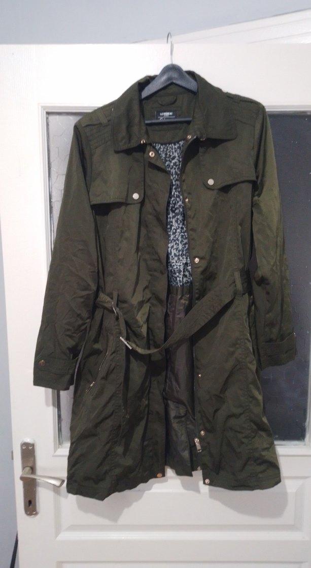 Belli Kemerli Yeşil Hamile Midi Mont - Görsel 2