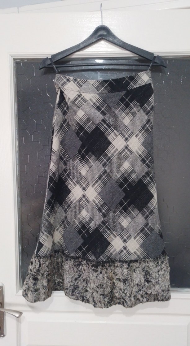 Gri Kürklü Uzun Bohem Kadın Pelerin ve etek - Görsel 3