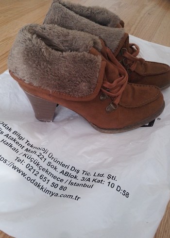 Kahverengi Süet Kürklü Kadın Dolgu Topuk Bot - Görsel 2