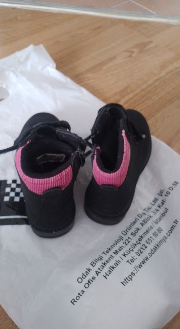 Tokalı Siyah Kauçuk kız Çocuk Botu Polaris Marka - Görsel 3