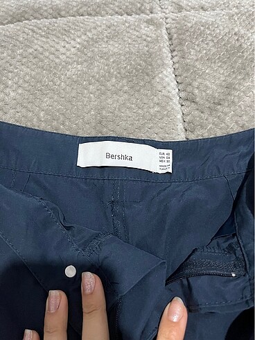 Bershka Paraşüt pantolon