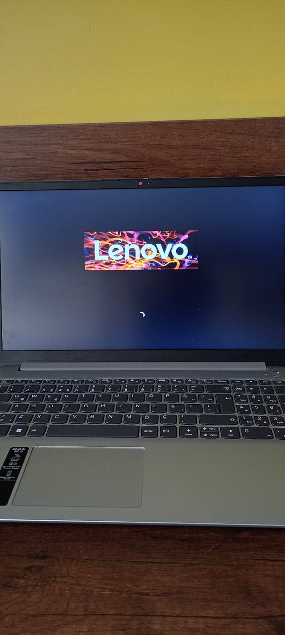 Sıfır Ayarında Lenovo IDEAPAD1 Laptop - Görsel 5