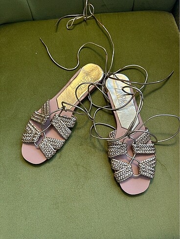40 Beden Zara gold sandalet 40 numara (39 gibi)