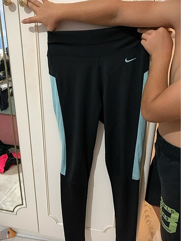 Nike tayt