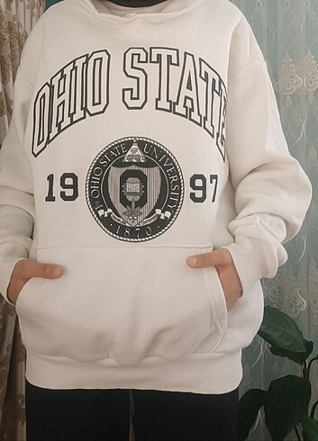 m Beden Beyaz Baskılı Kapüşonlu Sweatshirt